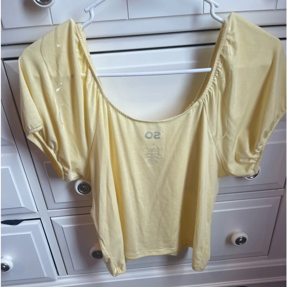 Yellow too - Picture 2 of 2